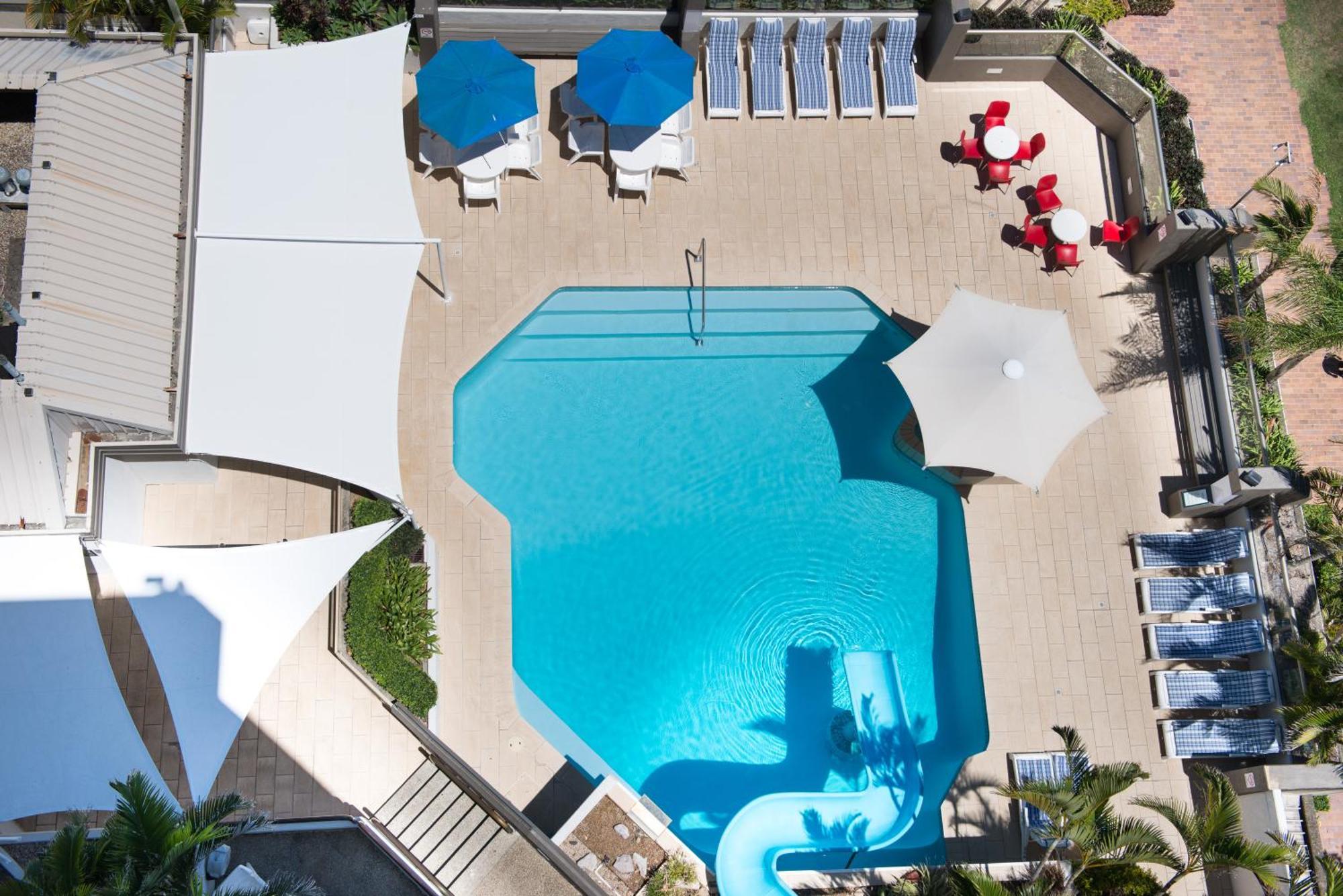 Tiki Hotel Apartments Surfers Paradise Гоулд Коуст Екстериор снимка